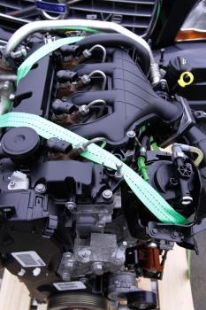 Diesel-Motor ( D4204T ) für Volvo C30,C70,S40,S80,V50,V70 2.0D PN 8252346 (8)